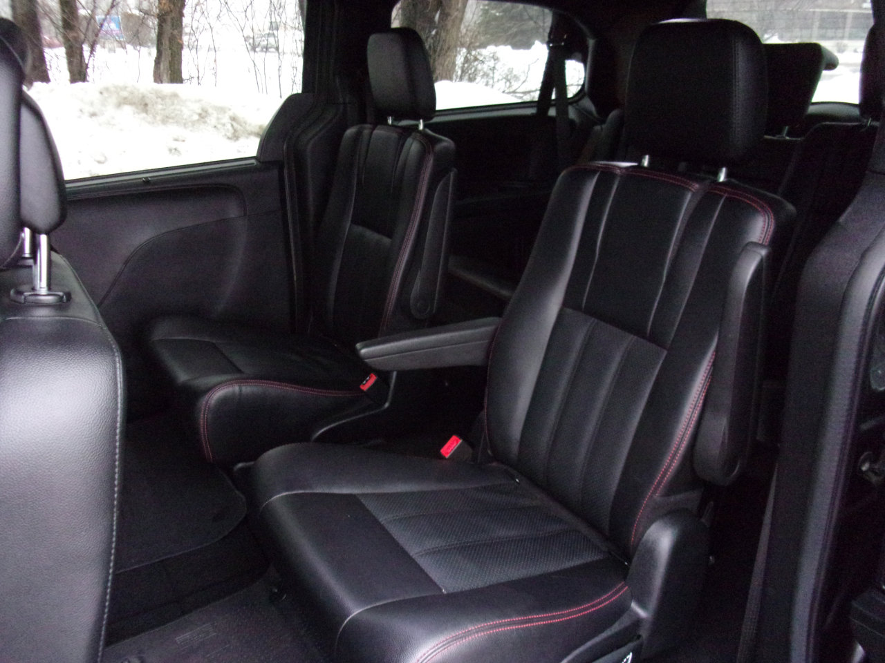 Used 2020 Dodge Grand Caravan GT image 4