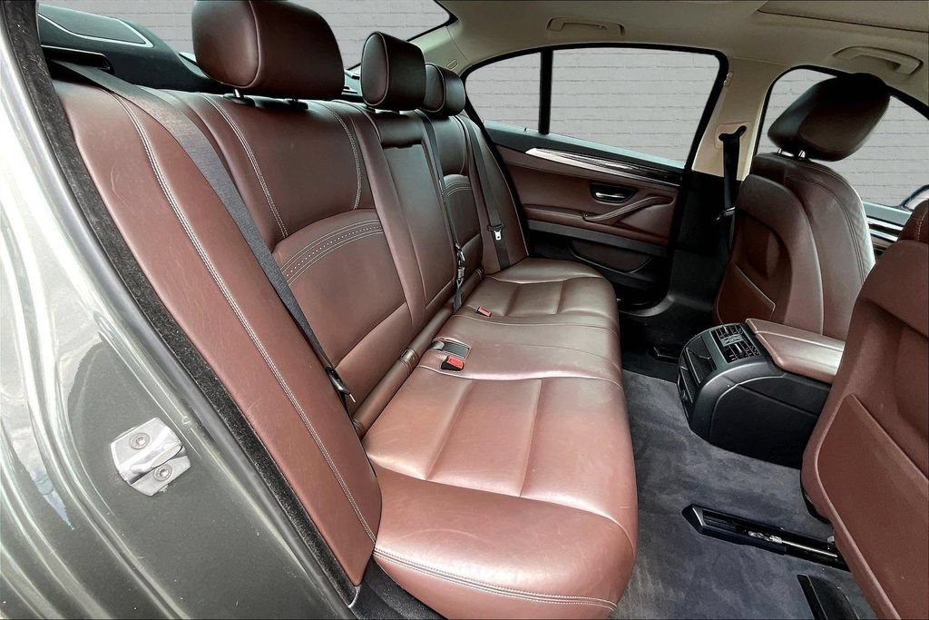 Used 2015 BMW 535i Sedan RWD image 25