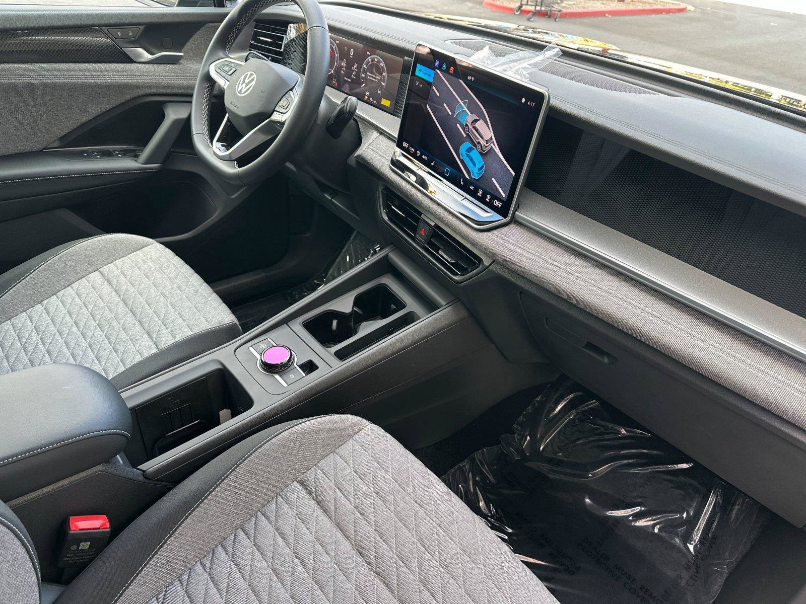New 2026 Volkswagen Tiguan S AWD/4WD image 15