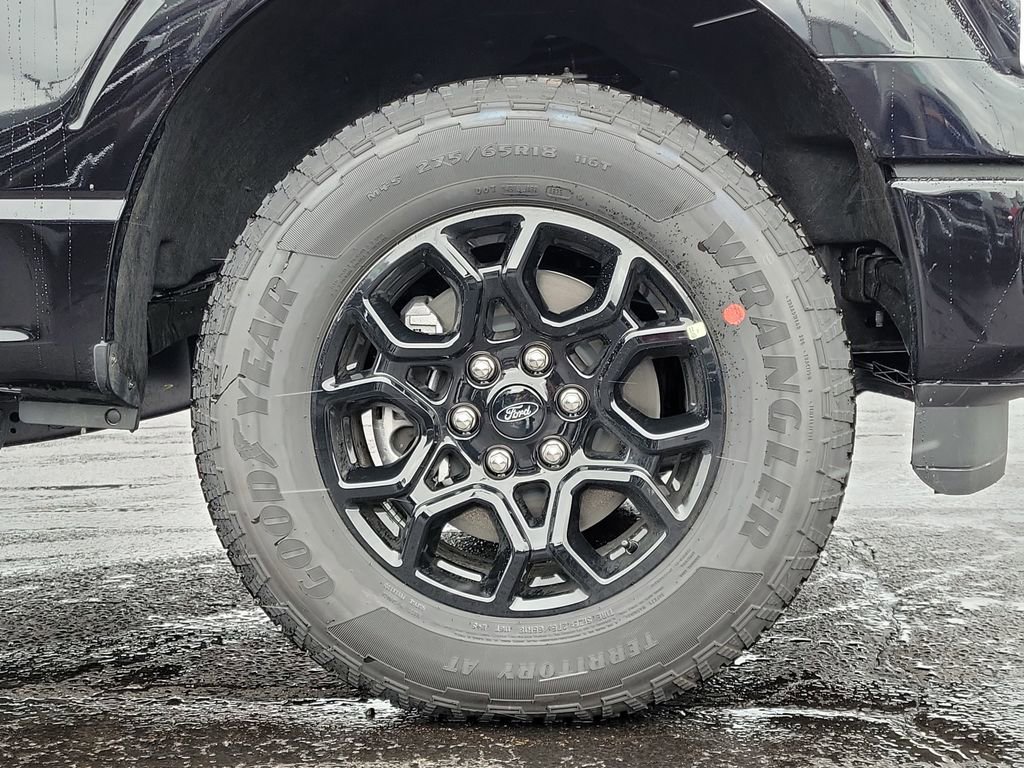 New 2026 Ford F150 Lariat w/ FX4 Off-Road Package image 9