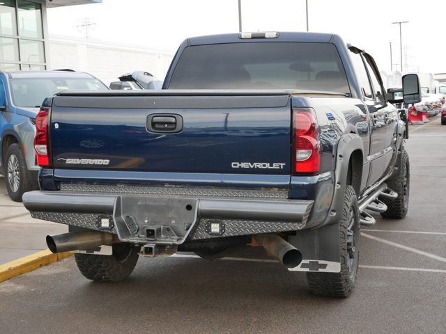 Used 2005 Chevrolet Silverado 2500 LT w/ Heavy-Duty Power Package image 27