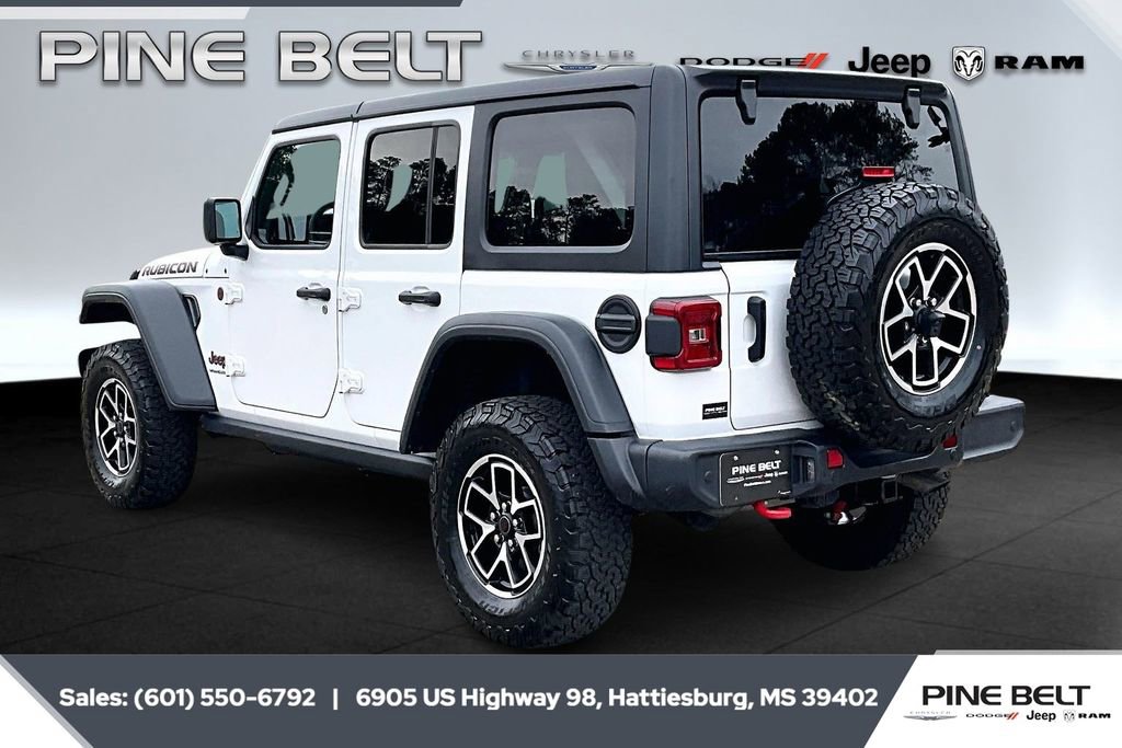 Used 2024 Jeep Wrangler Unlimited Rubicon image 2