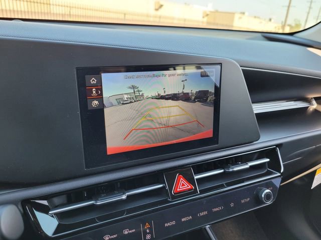 New 2025 Kia Niro LX image 10