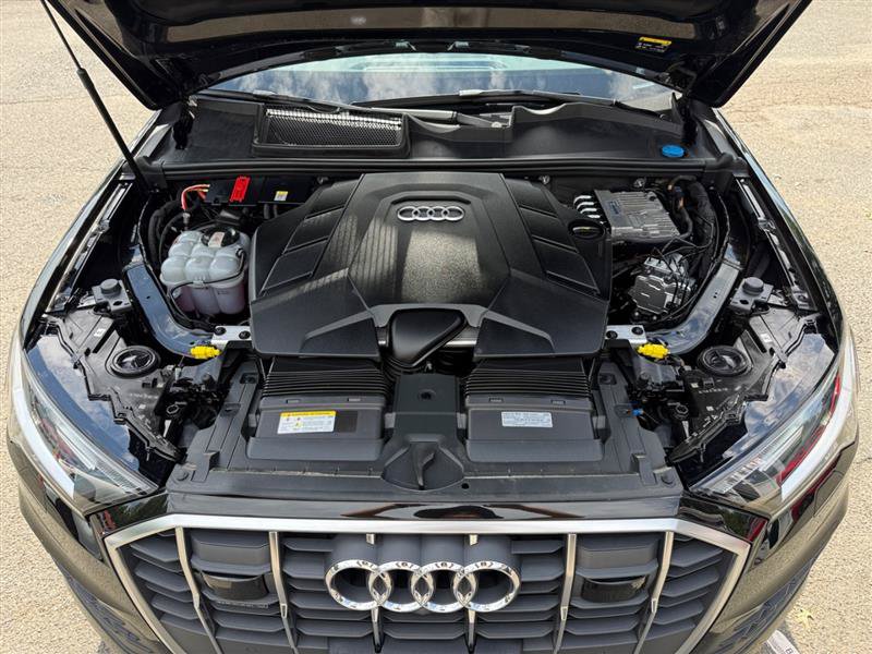 Used 2023 Audi Q7 3.0T Premium Plus w/ Premium Plus Package AWD/4WD image 22