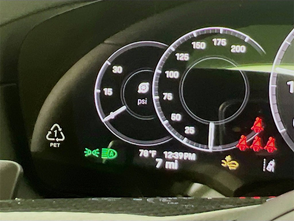 New 2026 Porsche Cayenne GTS image 13