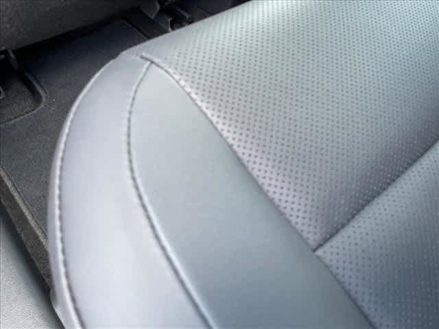 Used 2025 Lexus RX 350 Premium w/ Accessory Package (Z1) FWD image 16