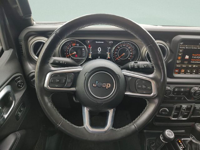 Used 2023 Jeep Wrangler Unlimited Sahara w/ Cold Weather Group AWD/4WD image 11
