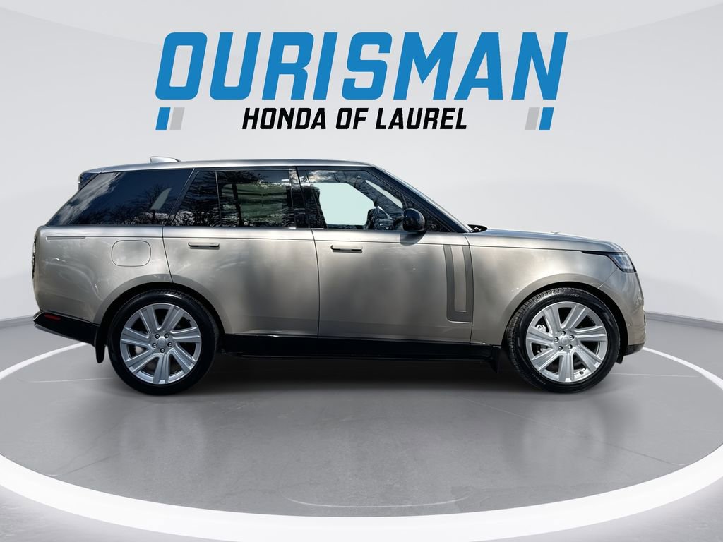 Used 2023 Land Rover Range Rover SE image 9