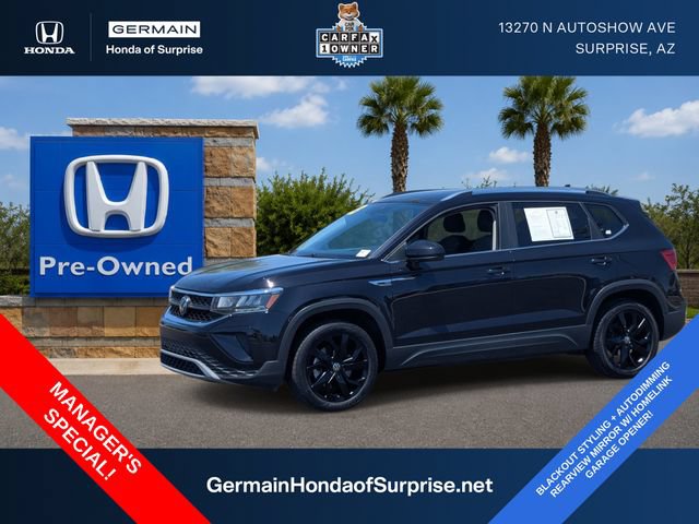 Used 2023 Volkswagen Taos SE w/ Black Wheel Package FWD image 1