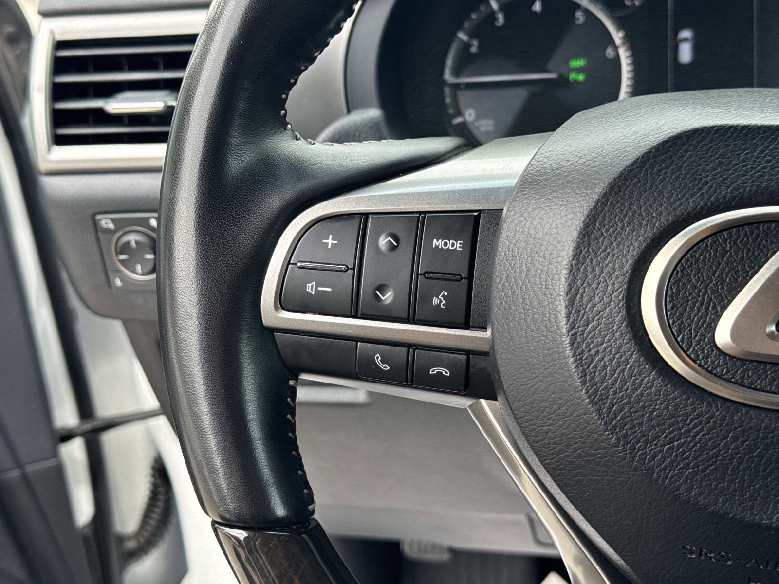 Certified 2022 Lexus GX 460 Premium w/ Premium Package AWD/4WD image 30