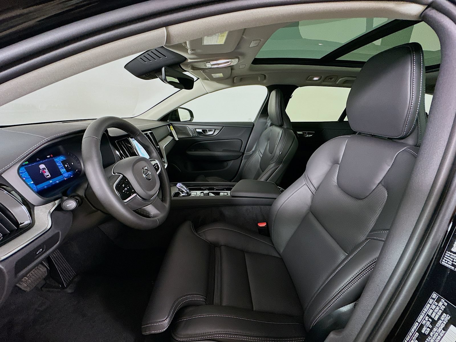 New 2026 Volvo V60 B5 Cross Country Ultra w/ Climate Package AWD/4WD image 32