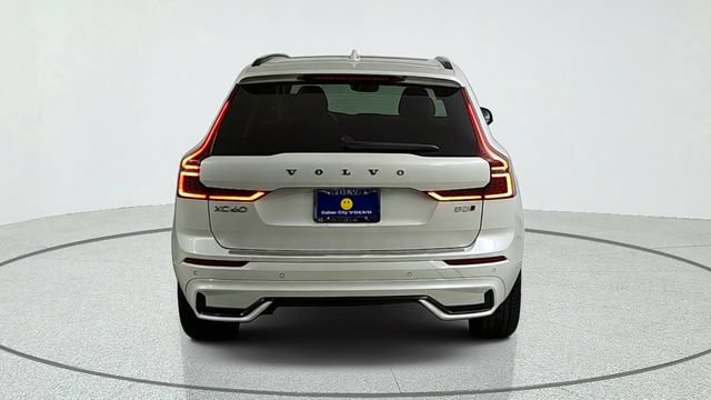 New 2027 Volvo XC60 B5 Ultra AWD/4WD image 6