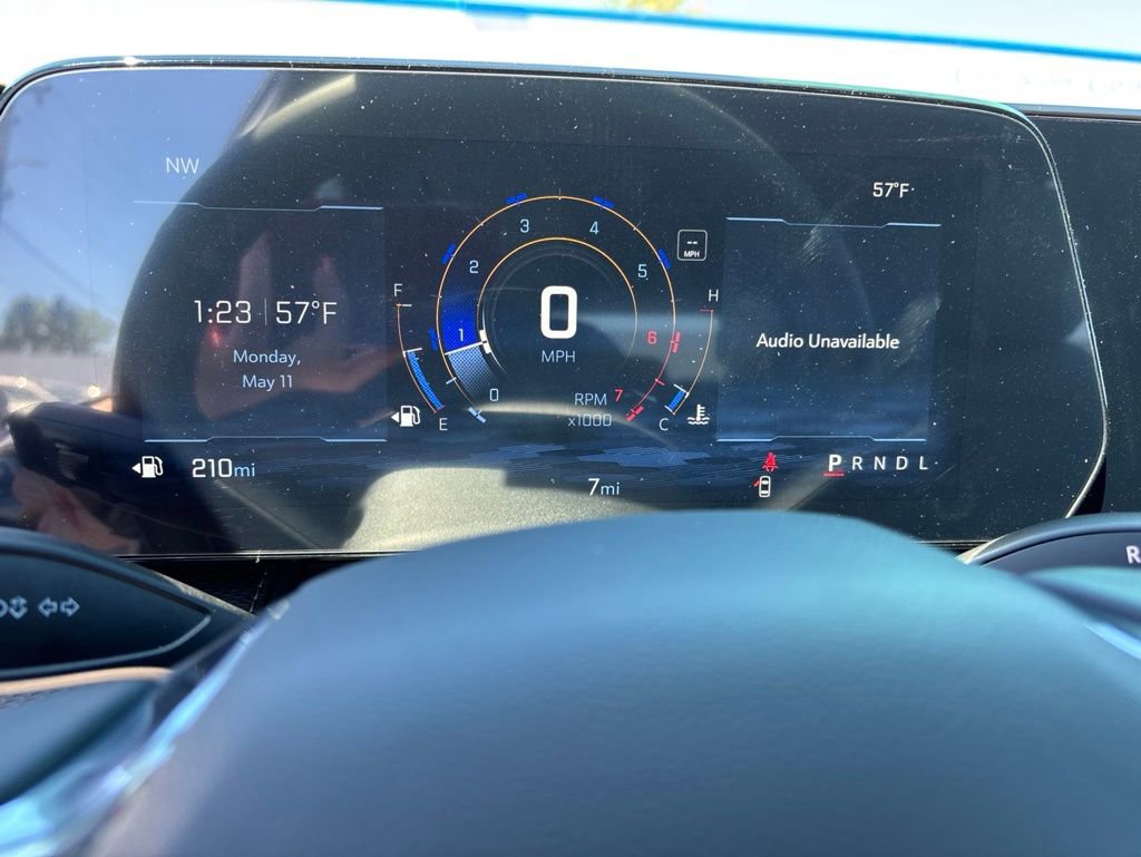 New 2026 Chevrolet Equinox LT w/ Convenience Package II FWD image 14