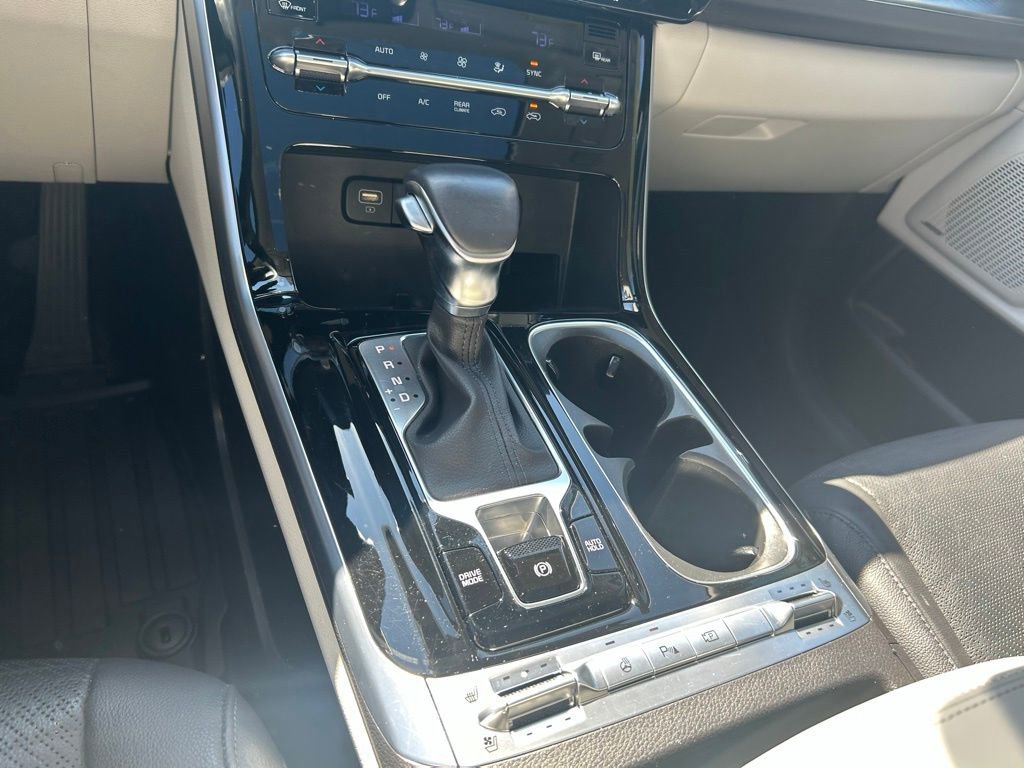 Used 2023 Kia Carnival SX Prestige image 51