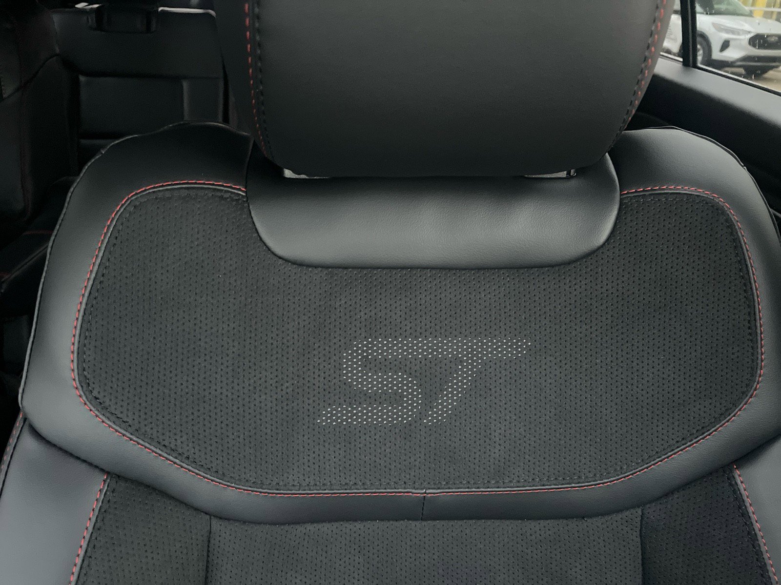 New 2026 Ford Explorer ST image 19
