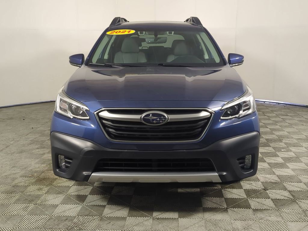 Used 2021 Subaru Outback Limited XT image 3