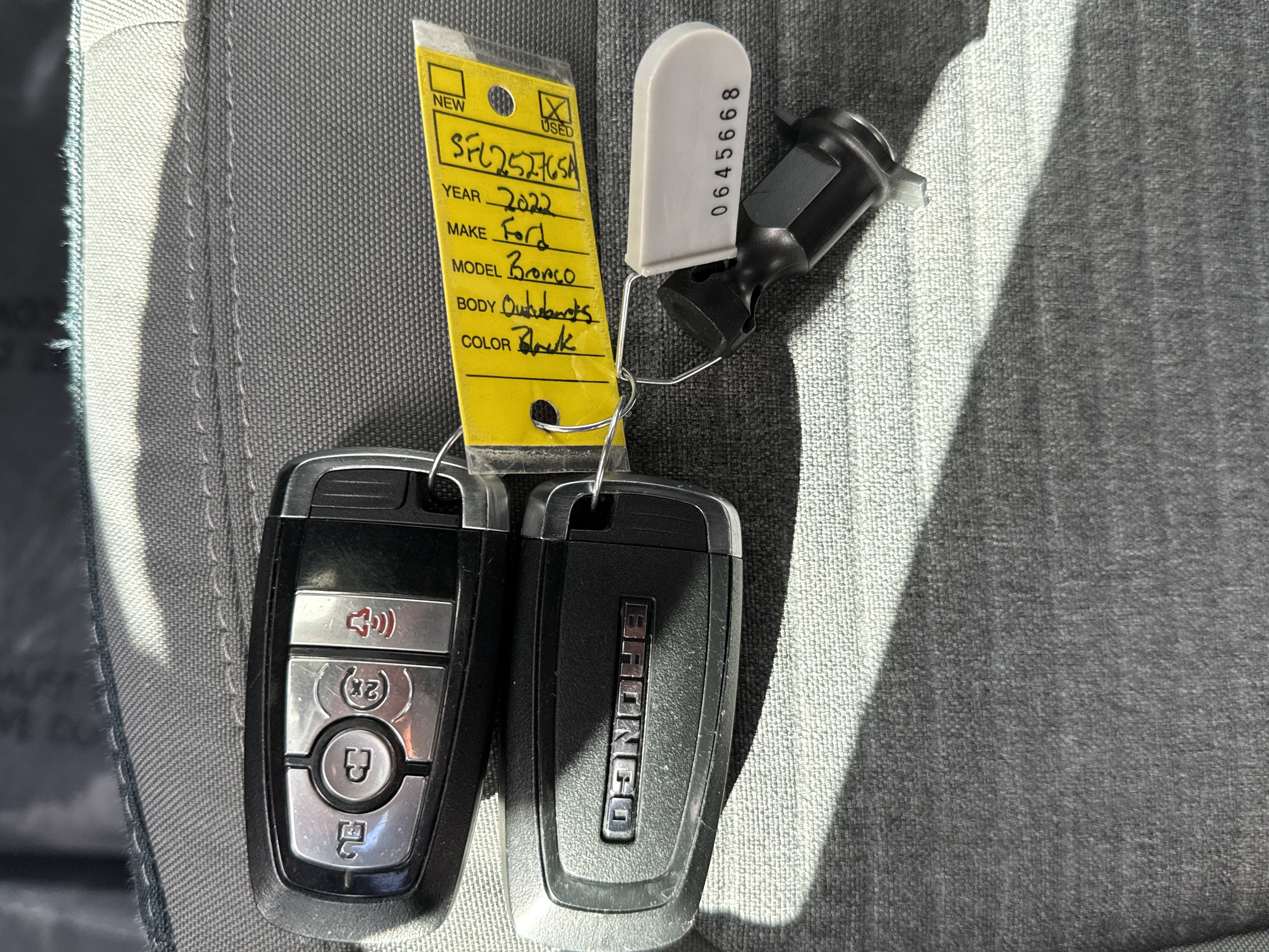 Used 2022 Ford Bronco Outer Banks image 31