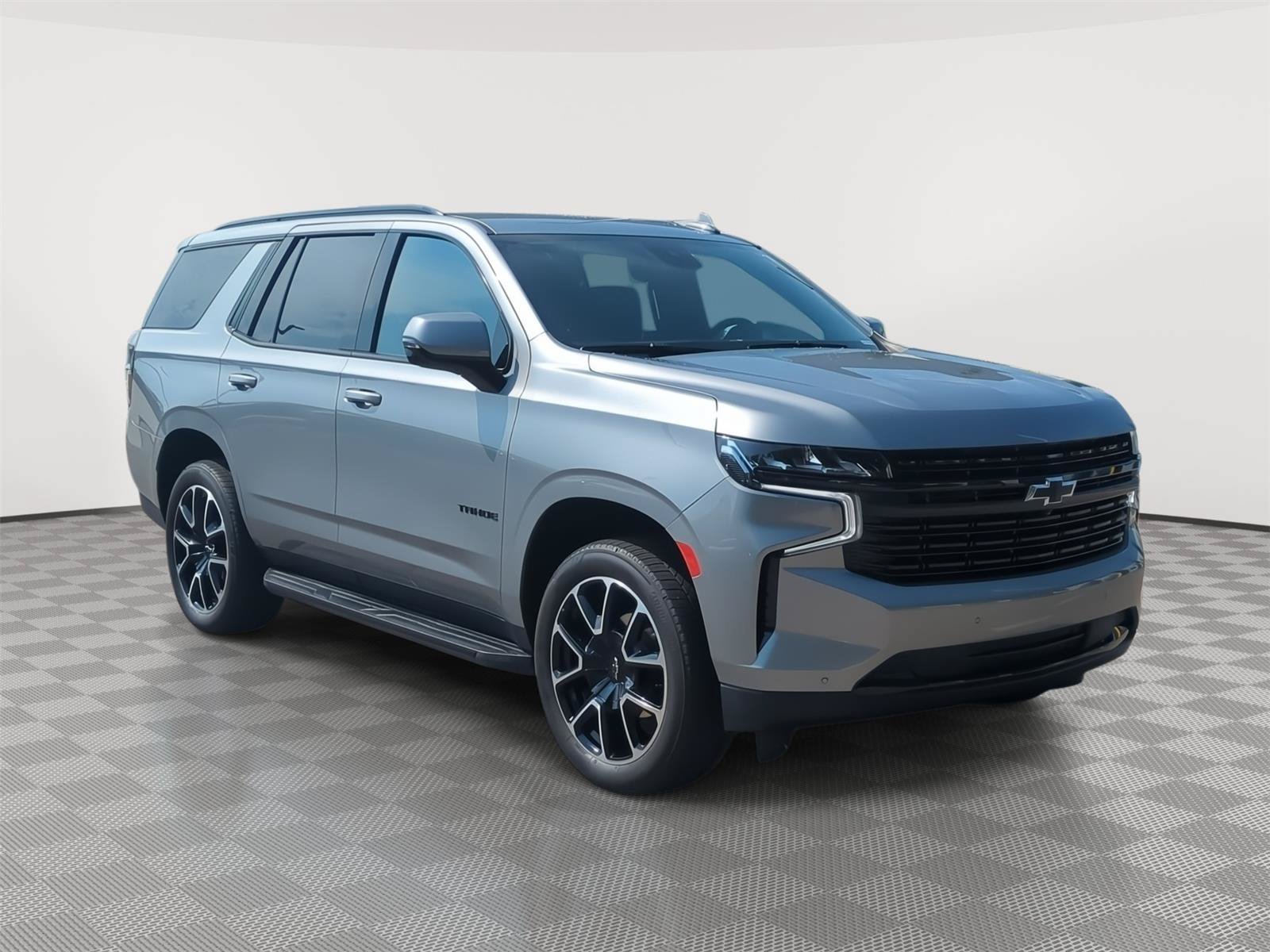 Used 2024 Chevrolet Tahoe RST w/ Luxury Package AWD/4WD image 7