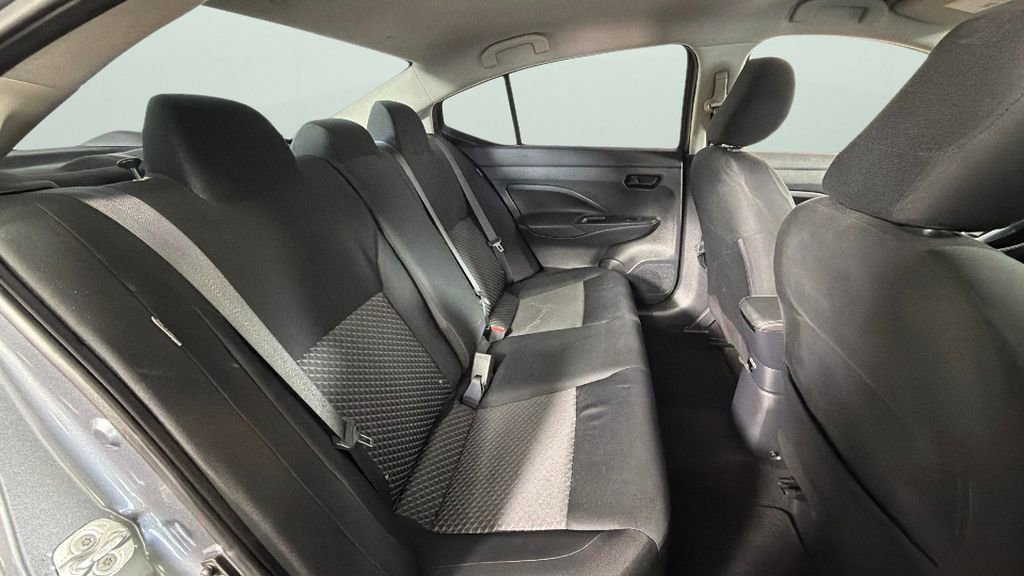 Used 2020 Nissan Versa S FWD image 28