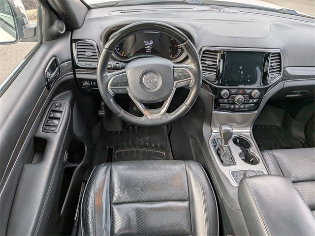 Used 2020 Jeep Grand Cherokee Overland image 30