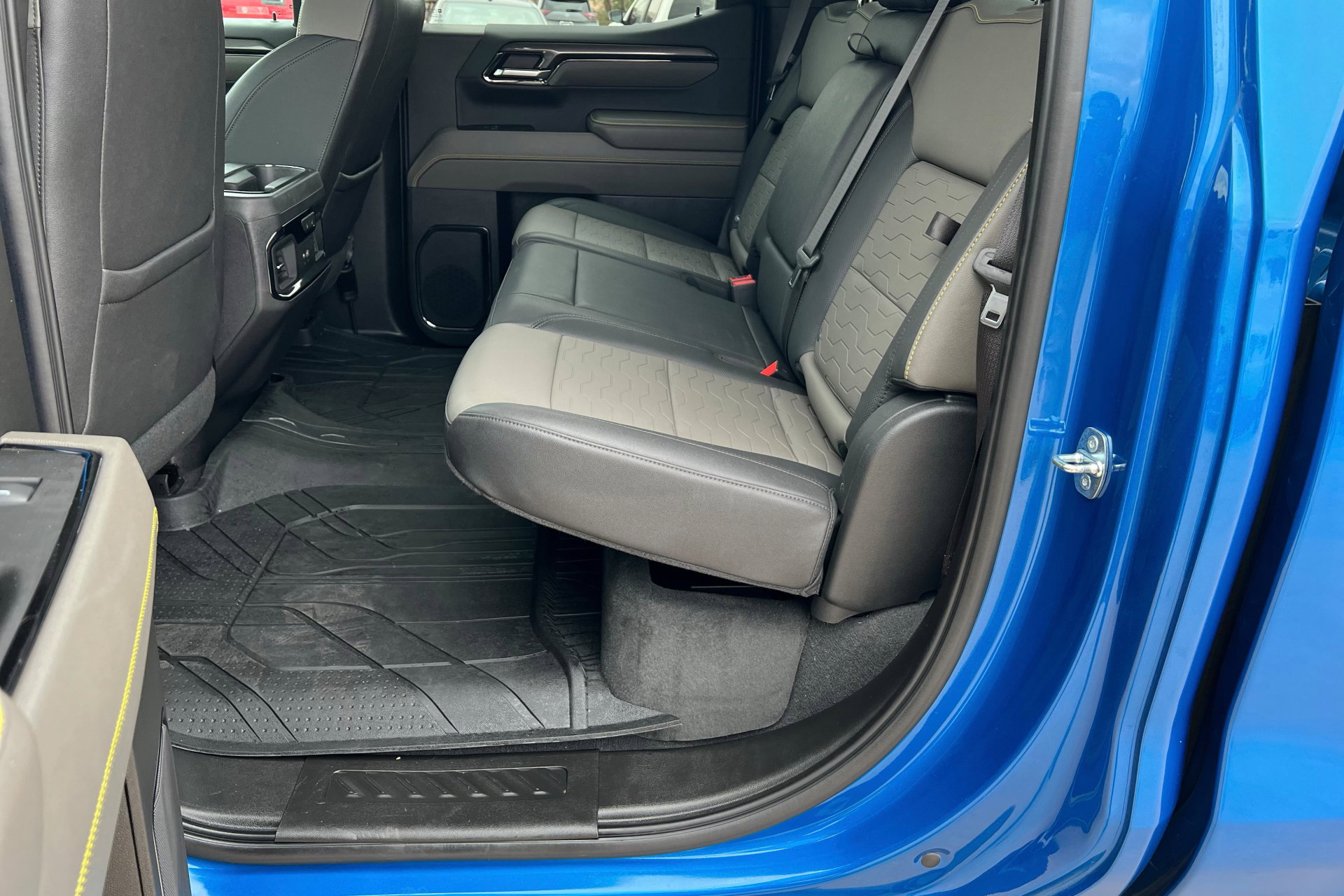 Certified 2023 Chevrolet Silverado 1500 ZR2 w/ Technology Package image 22