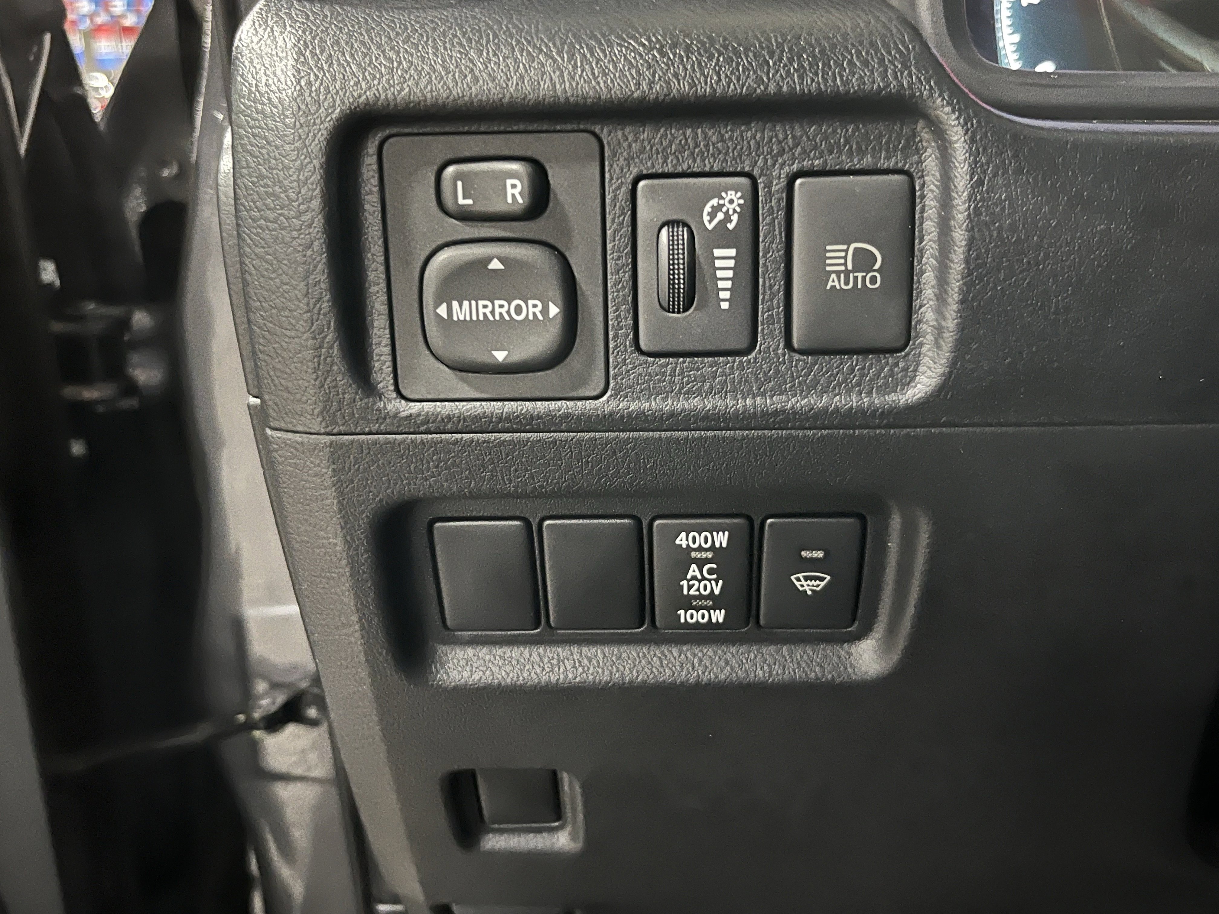 Used 2022 Toyota 4Runner SR5 Premium image 23