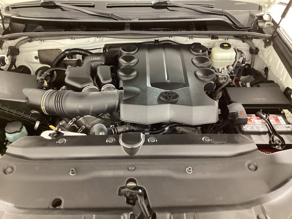 Used 2019 Toyota 4Runner Limited AWD/4WD image 30