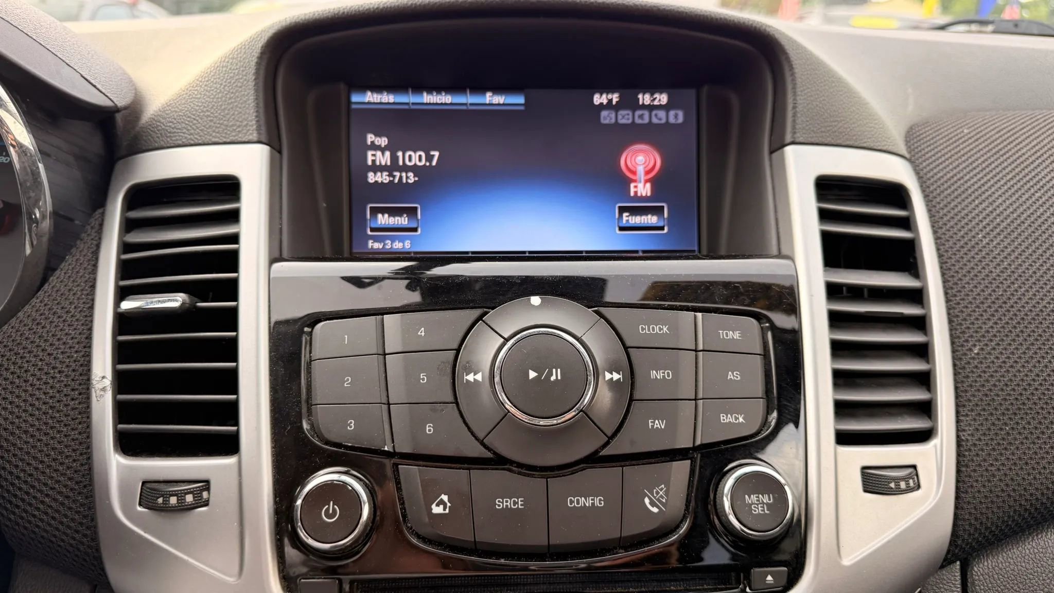 Used 2013 Chevrolet Cruze LT w/ All-Star Edition FWD image 22
