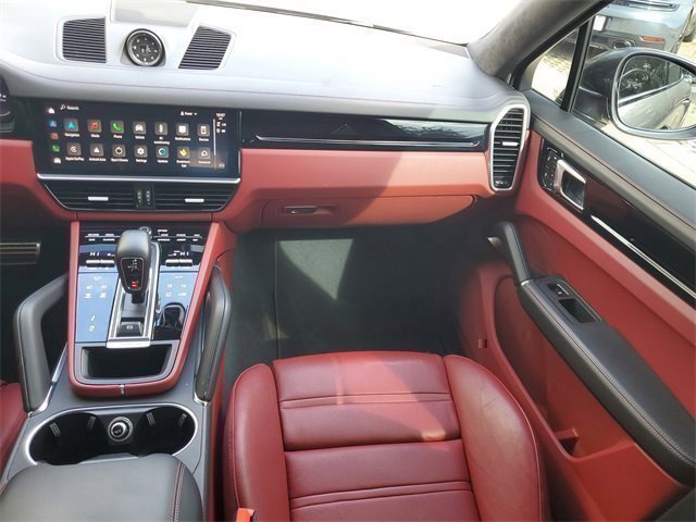 Certified 2023 Porsche Cayenne Turbo image 40