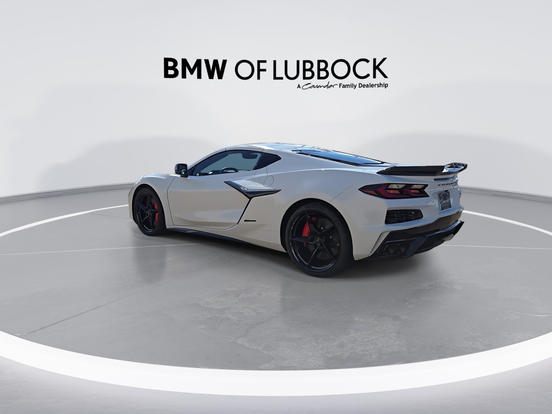 Used 2025 Chevrolet Corvette E-Ray w/ Stealth Interior Trim Package AWD/4WD image 6