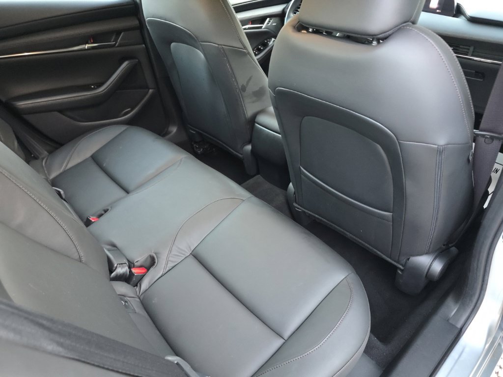 Used 2019 MAZDA MAZDA3 Sedan w/ Preferred Package FWD image 16