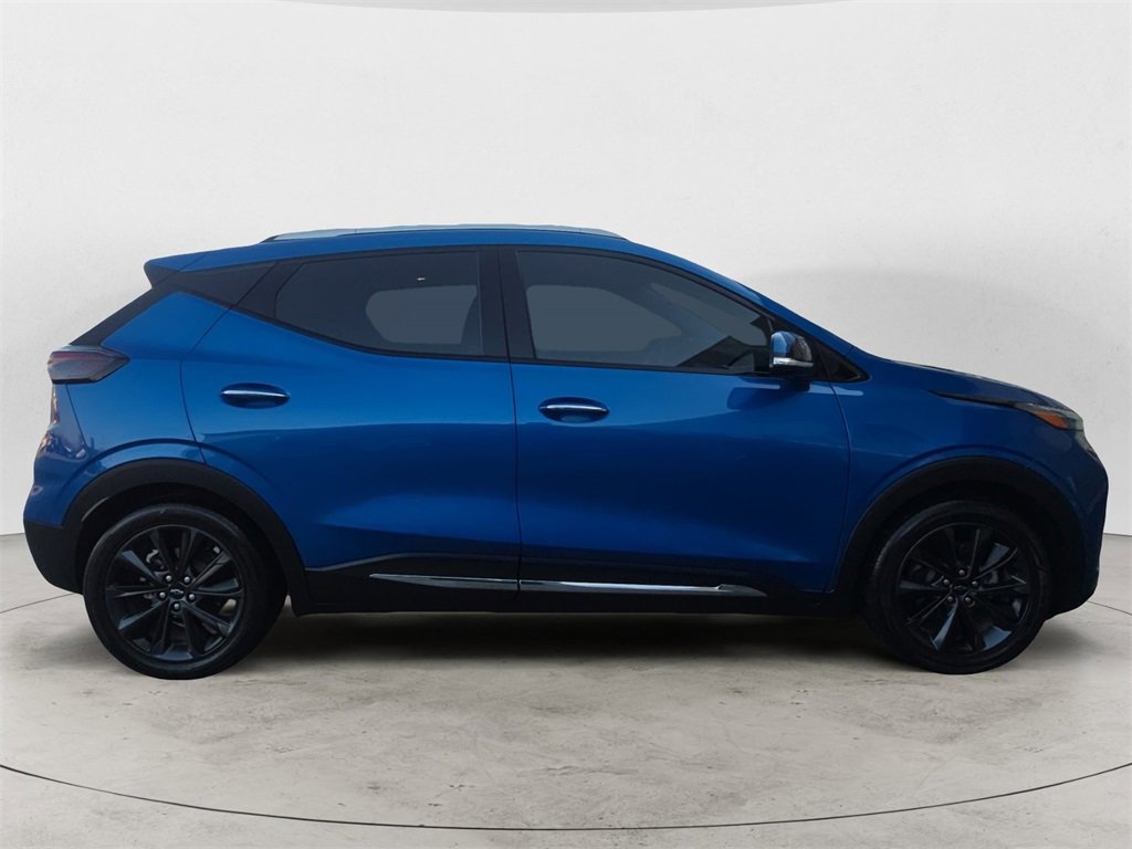 Certified 2022 Chevrolet Bolt EUV Premier w/ Launch Edition image 6