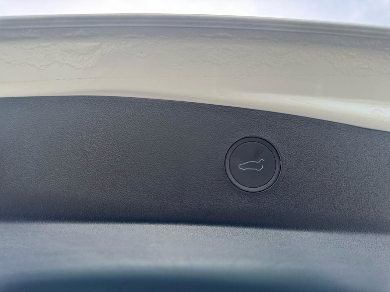 Used 2023 Tesla Model 3 Standard Range RWD image 64