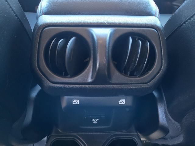 Used 2021 Jeep Gladiator Rubicon AWD/4WD image 22