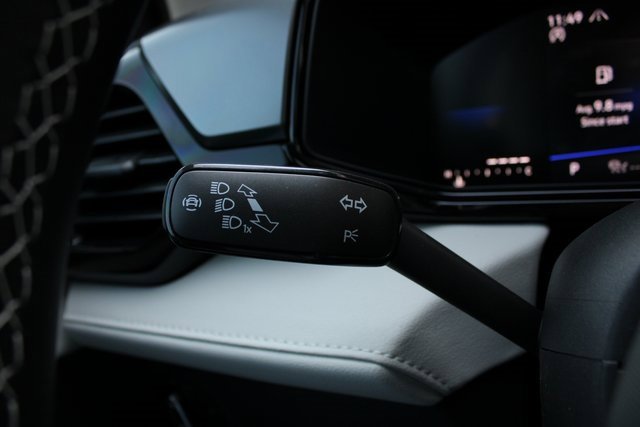 New 2025 Volkswagen Taos S image 11