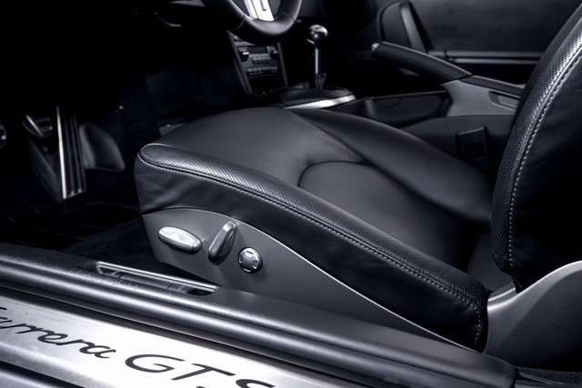 Used 2012 Porsche 911 Carrera GTS image 21