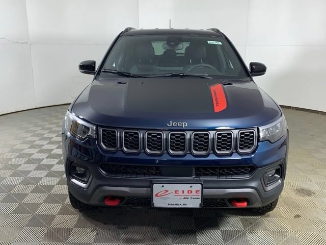 New 2026 Jeep Compass Trailhawk AWD/4WD image 3