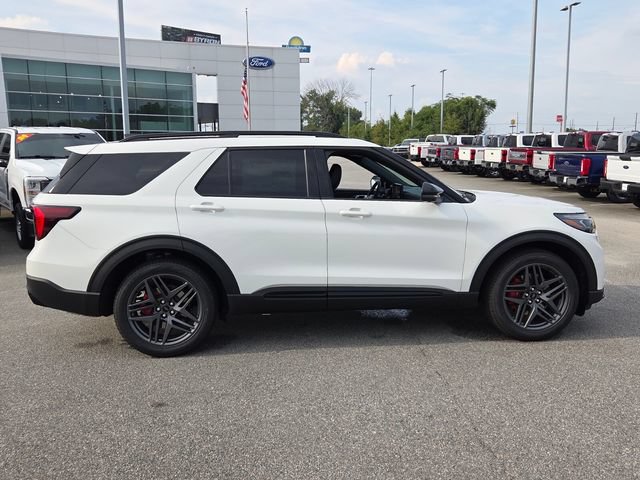 New 2026 Ford Explorer ST w/ Sun And Sound Package RWD image 17