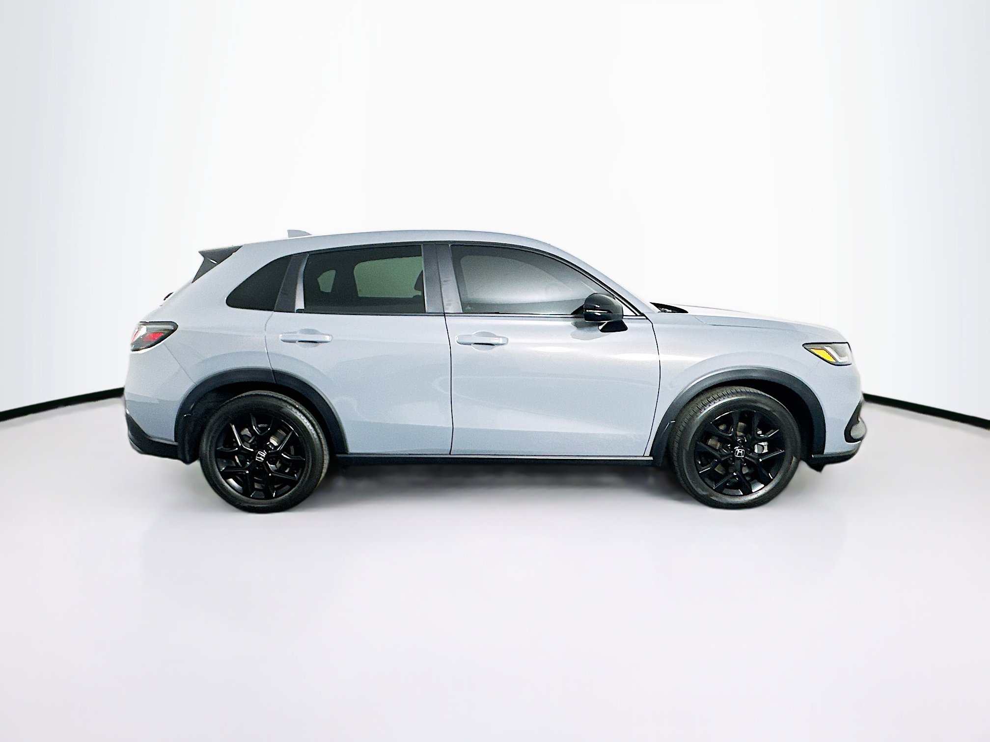 Used 2025 Honda HR-V Sport image 10