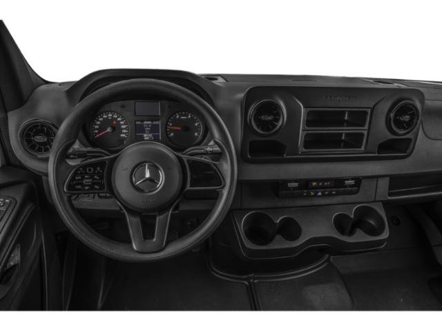 Used 2022 Mercedes-Benz Sprinter 2500 image 7
