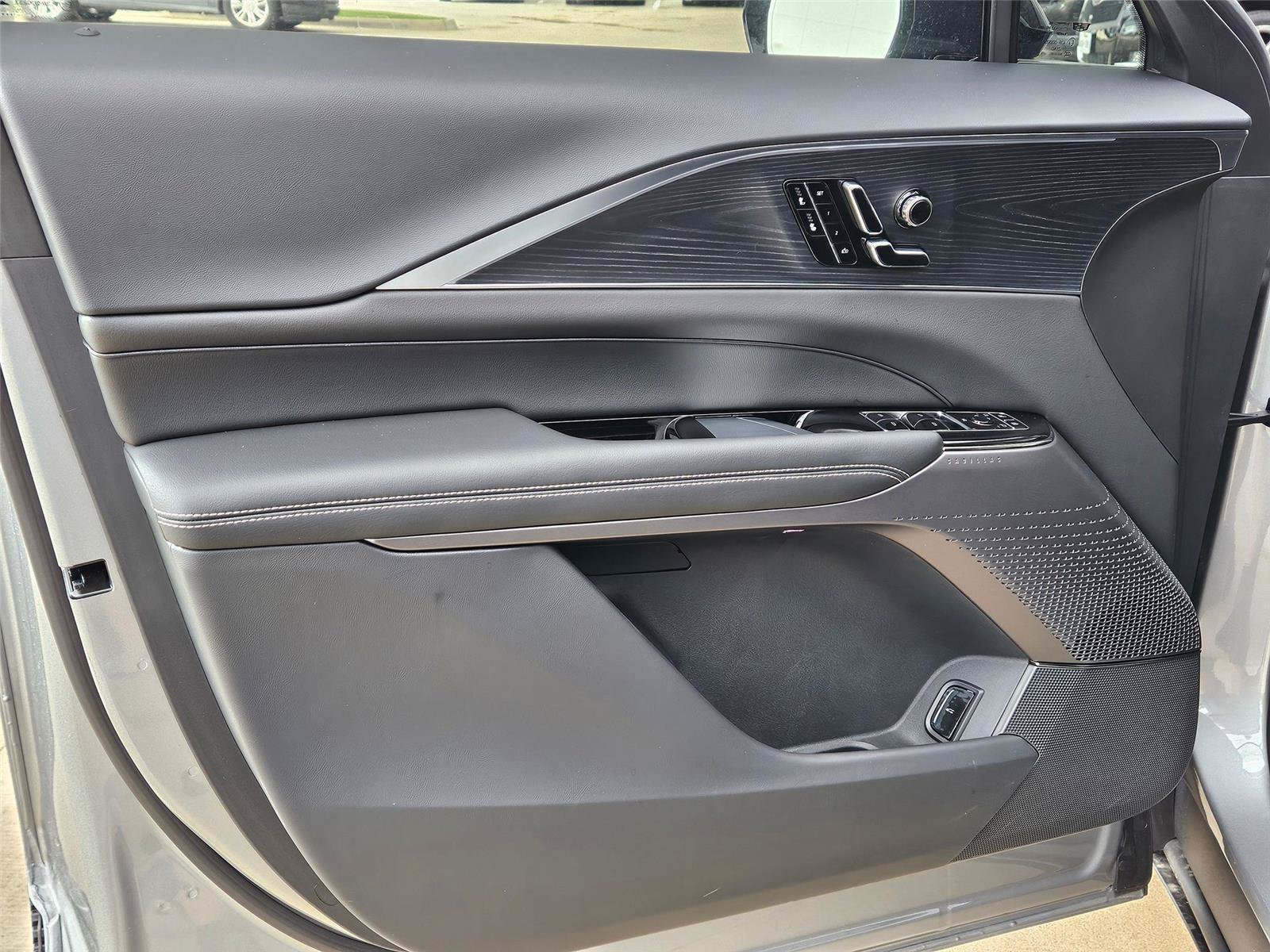 New 2026 Cadillac Lyriq Sport w/ LPO, Floor Liner Package AWD/4WD image 22