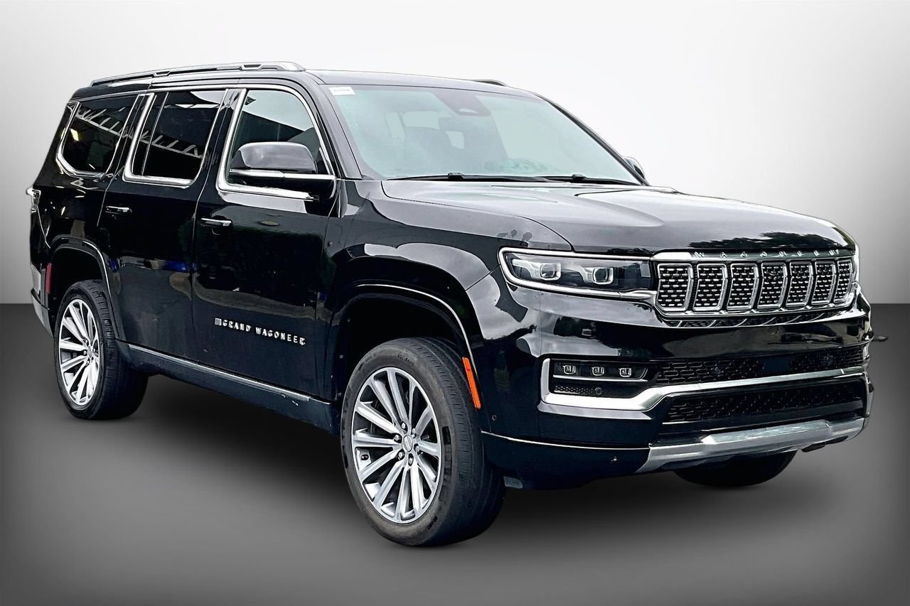 Used 2023 Jeep Grand Wagoneer Series II AWD/4WD image 2