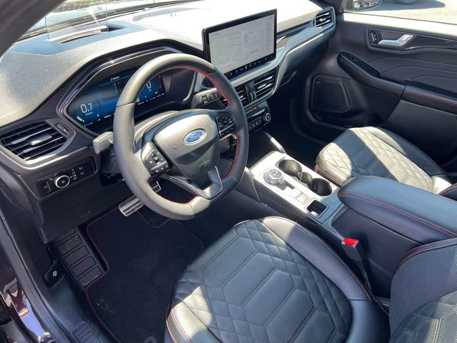 Used 2023 Ford Escape ST-Line Elite w/ Premium Technology Package AWD/4WD image 27