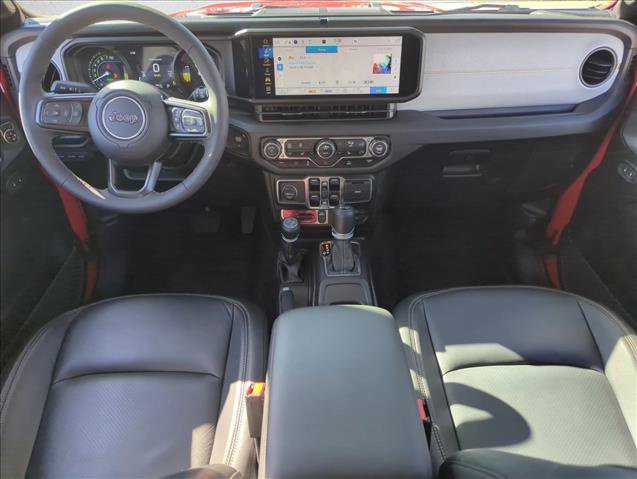 Used 2025 Jeep Wrangler Willys image 21