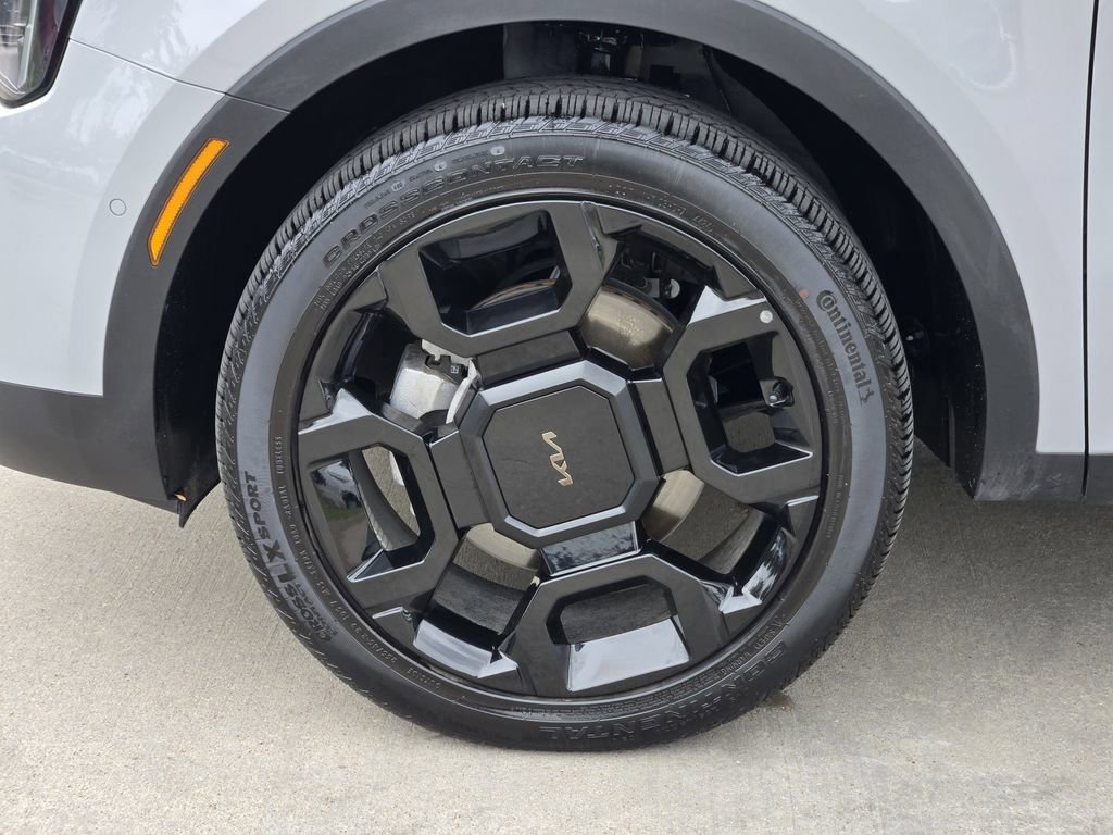 Certified 2025 Kia Sorento SX Prestige image 17