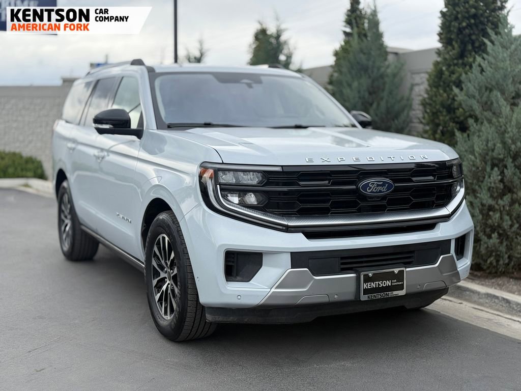 Used 2025 Ford Expedition Platinum AWD/4WD image 15