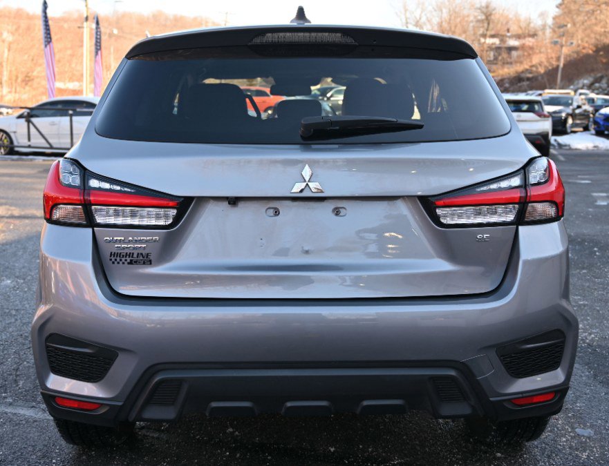 Used 2022 Mitsubishi Outlander Sport SE image 5
