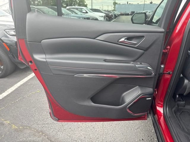 Used 2024 Chevrolet Traverse RS w/ LPO, Floor Liner Package AWD/4WD image 21