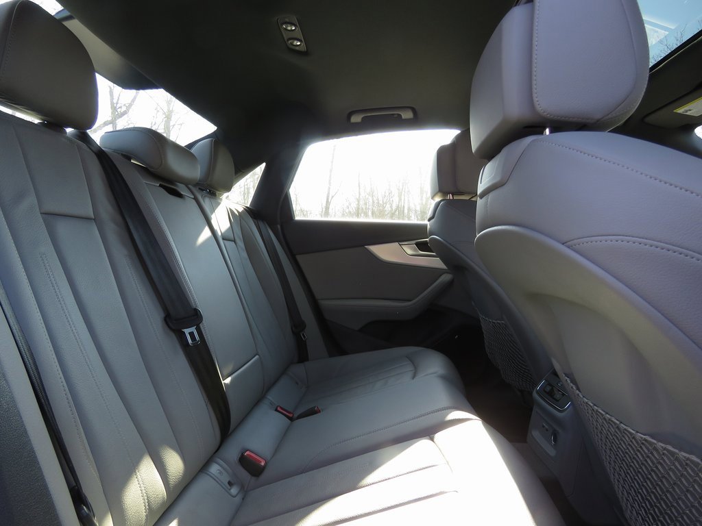 Used 2019 Audi A4 2.0T Premium Plus image 16