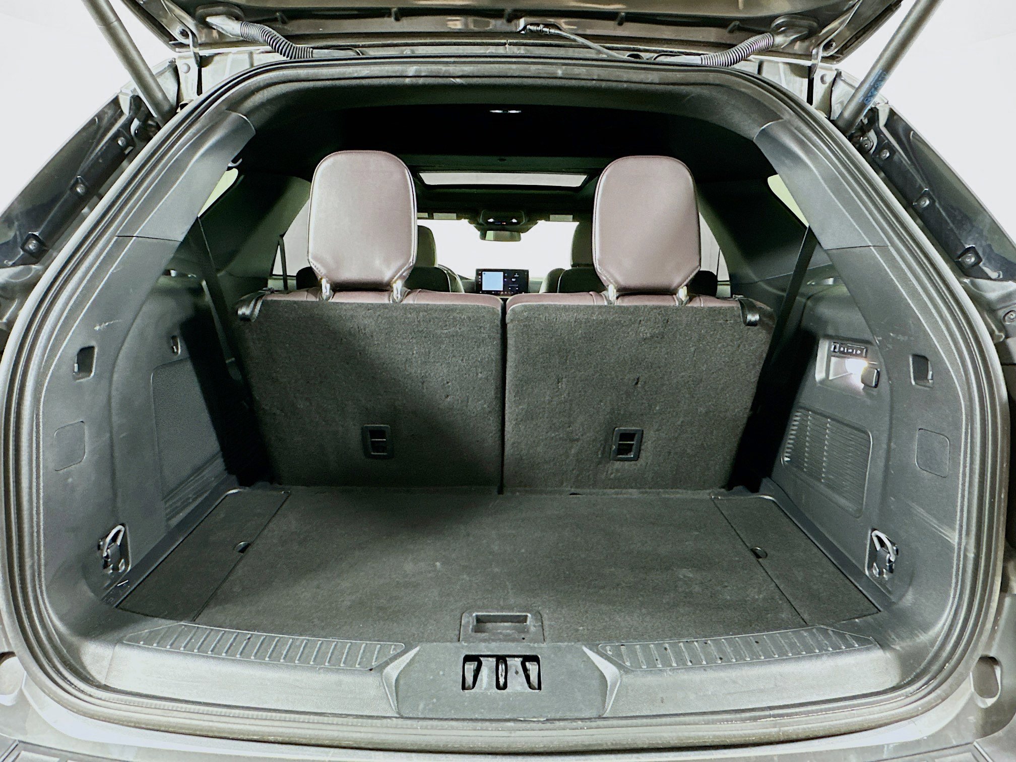 Used 2025 Ford Explorer Platinum w/ LUX Leather Package image 31